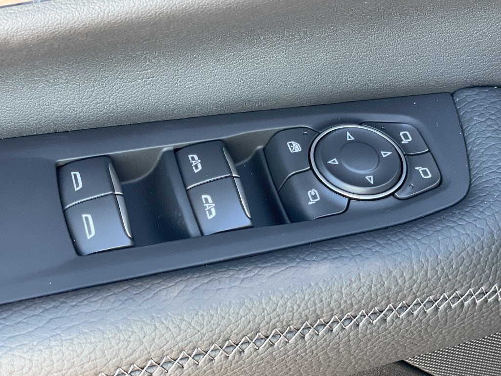 2027 GMC Yukon Denali