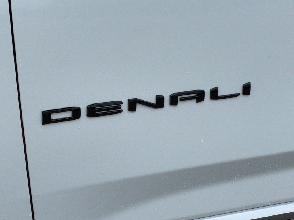2027 GMC Yukon Denali