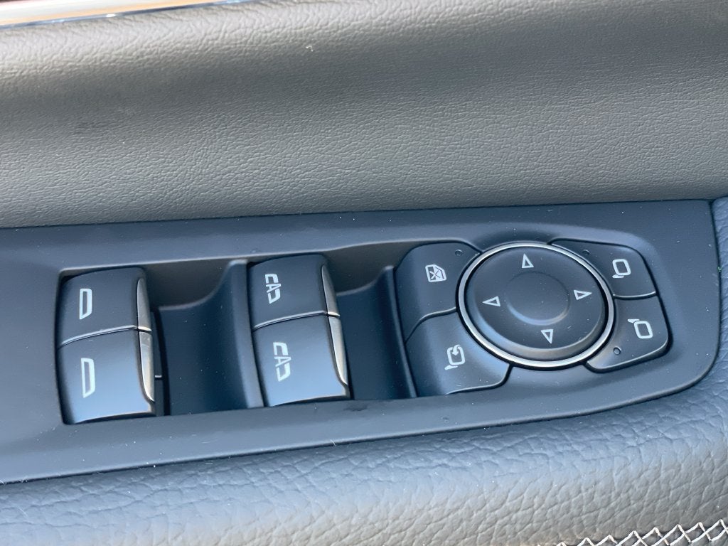 2027 GMC Yukon Denali