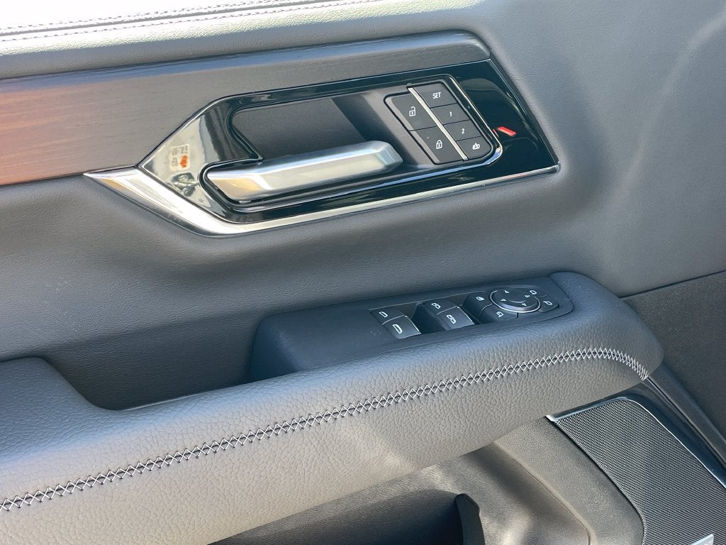 2027 GMC Yukon Denali