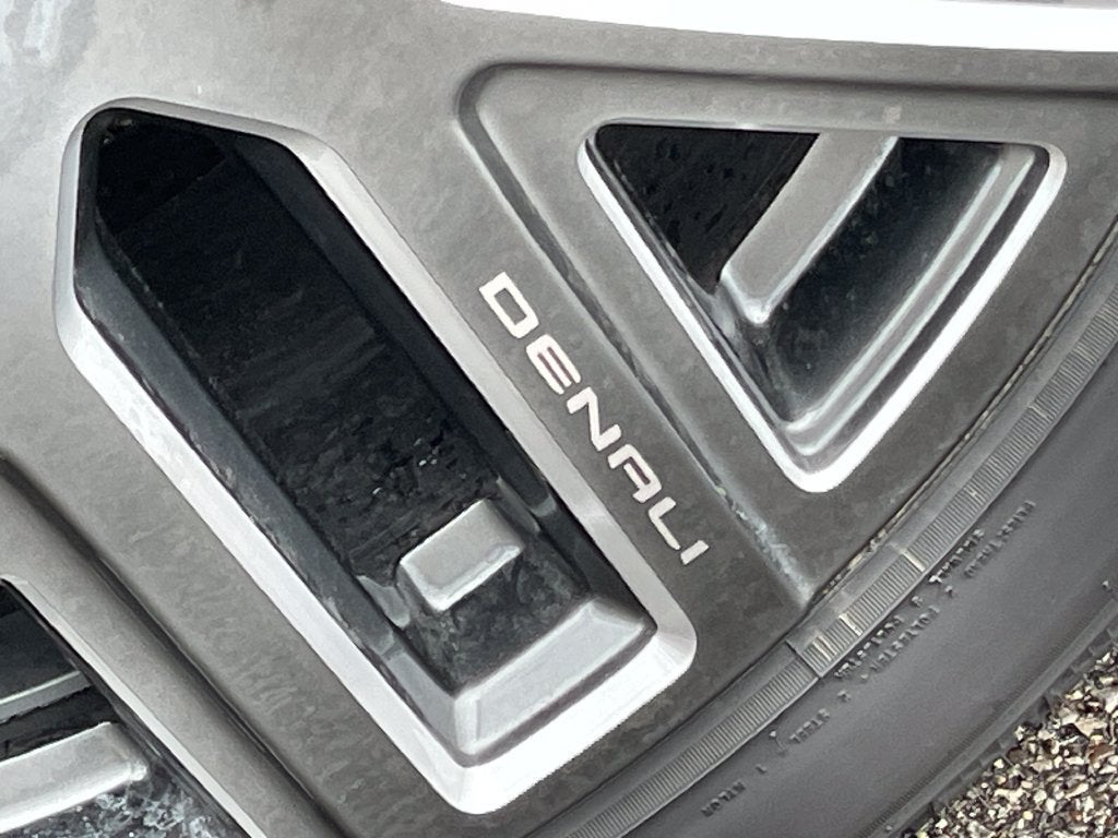 2027 GMC Yukon Denali Ultimate