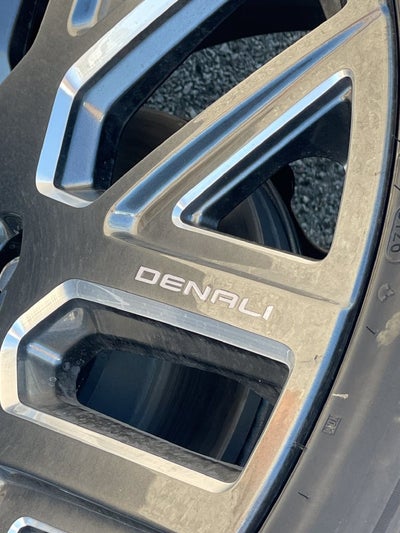2027 GMC Yukon Denali Ultimate