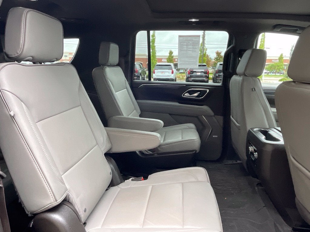2024 GMC Yukon XL SLT