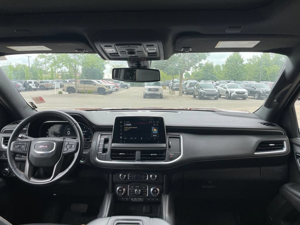 2022 GMC Yukon XL AT4