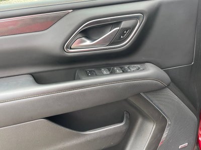 2022 GMC Yukon XL AT4