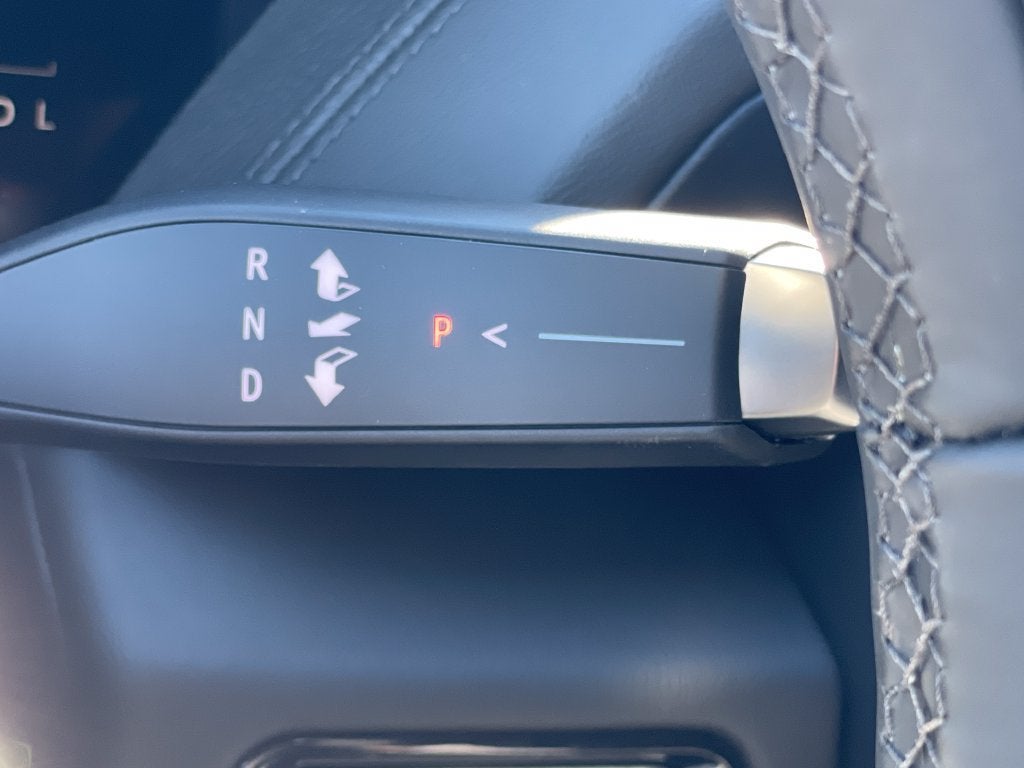 2027 GMC Yukon XL Denali - Photo 18