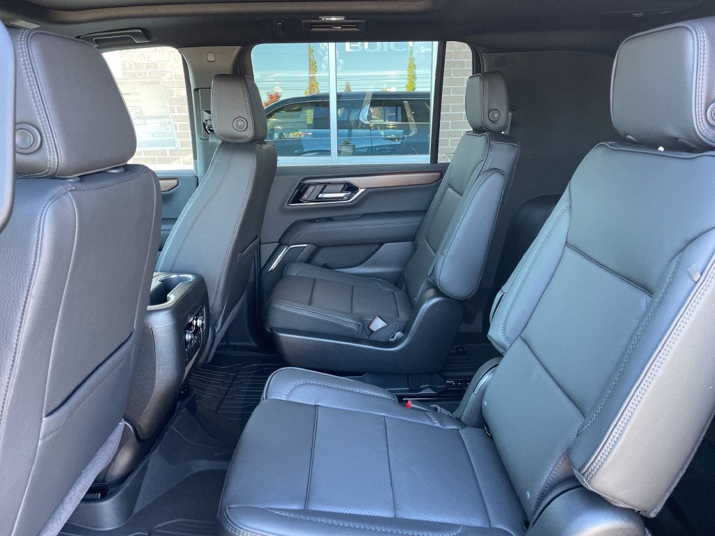 2027 GMC Yukon XL Denali - Photo 27