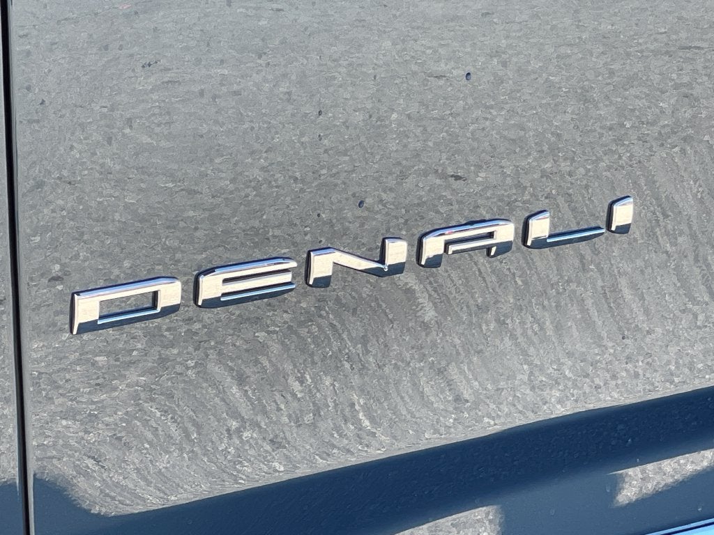 2027 GMC Yukon XL Denali - Photo 29