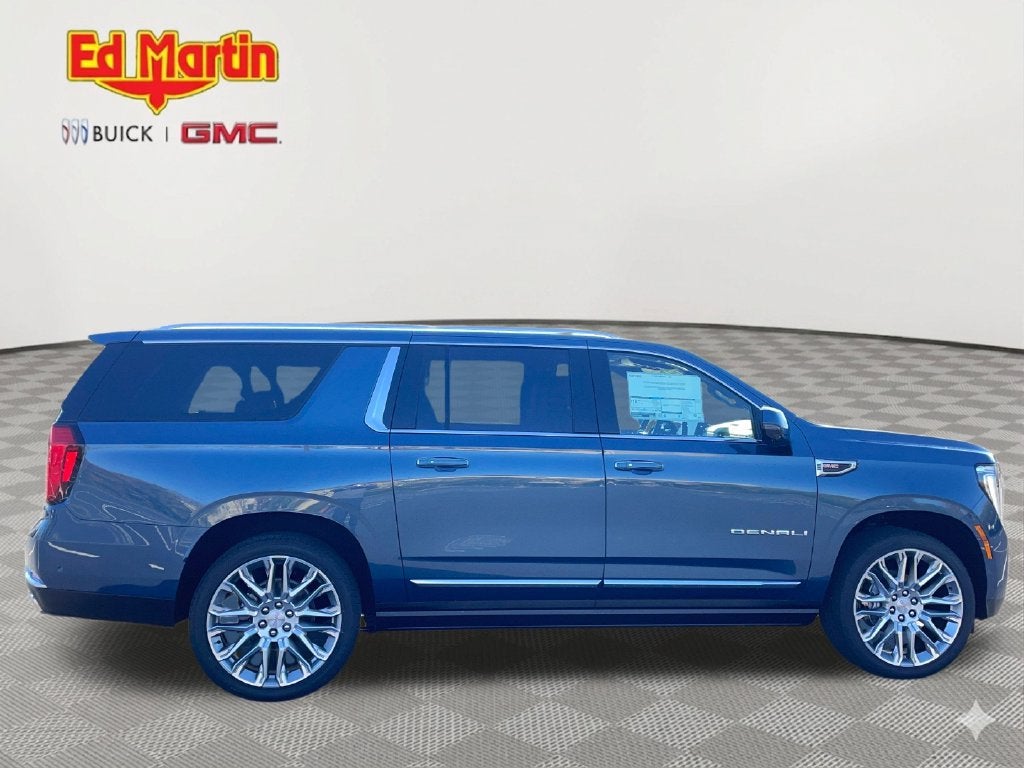2027 GMC Yukon XL Denali - Photo 6