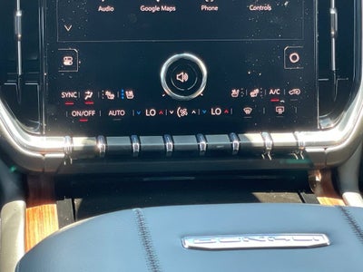 2025 GMC Yukon XL Denali