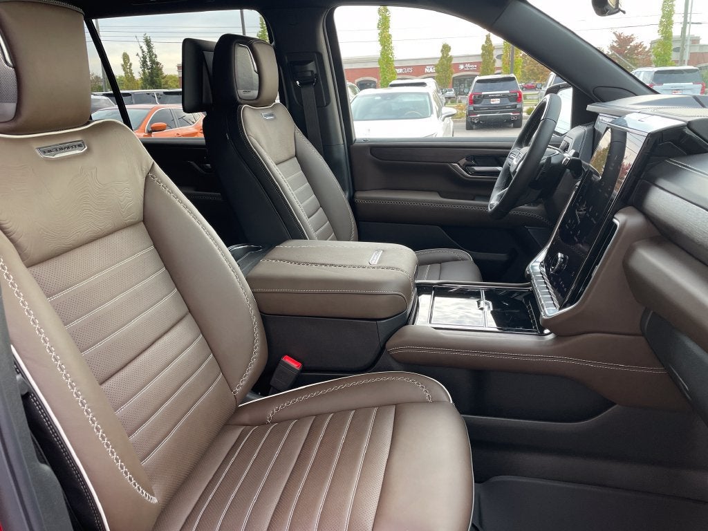 2027 GMC Yukon XL Denali Ultimate