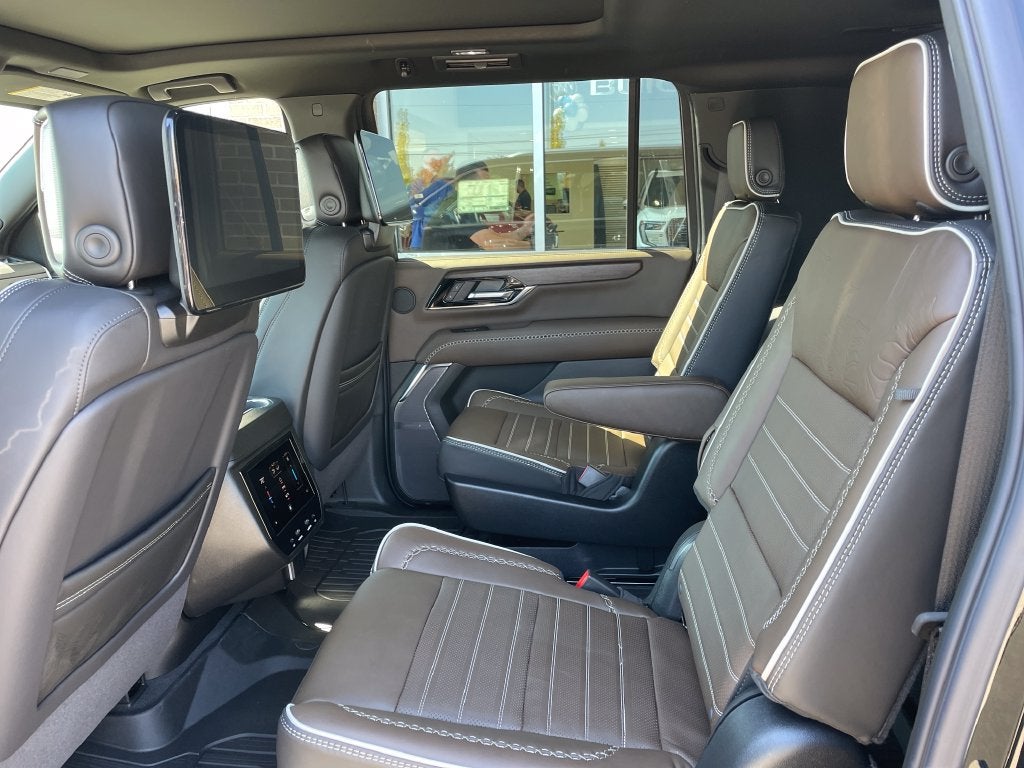 2027 GMC Yukon XL Denali Ultimate