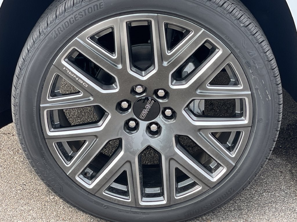2027 GMC Yukon XL Denali Ultimate