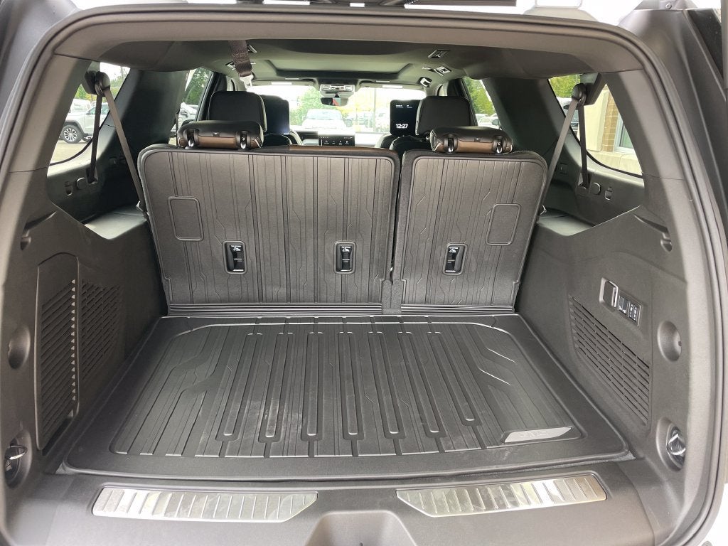 2027 GMC Yukon XL Denali Ultimate