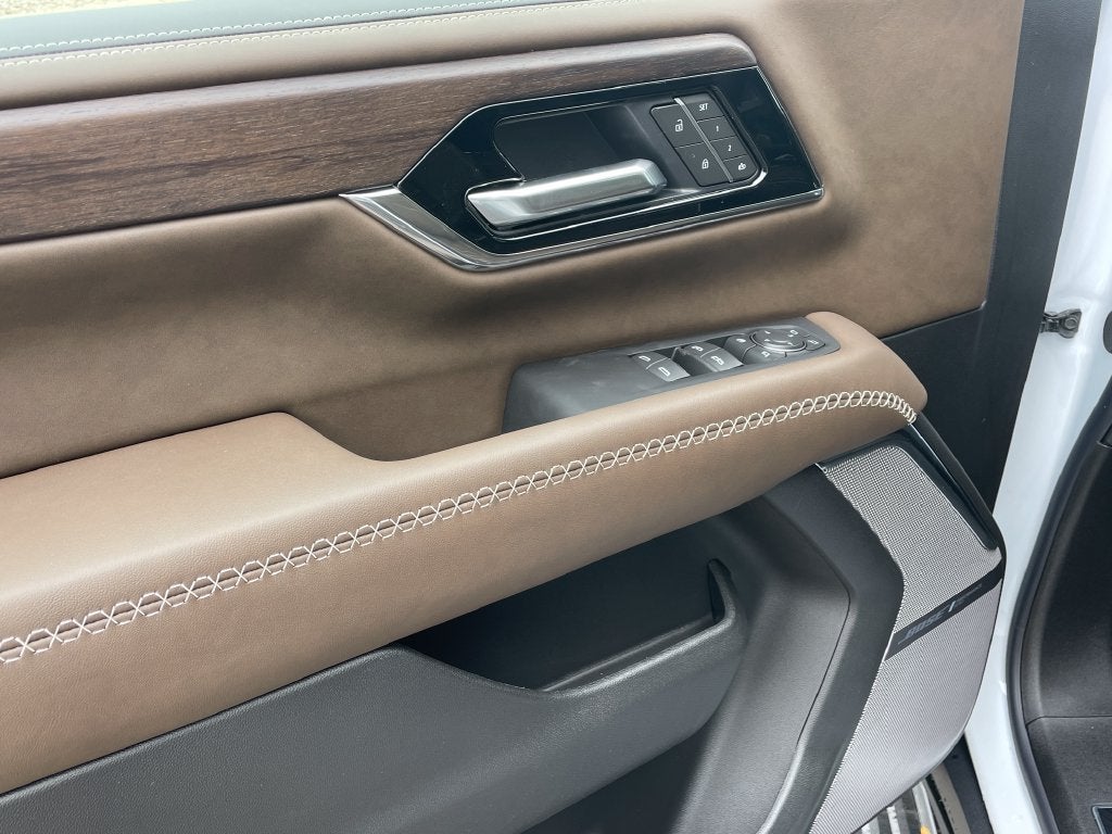 2027 GMC Yukon XL Denali Ultimate