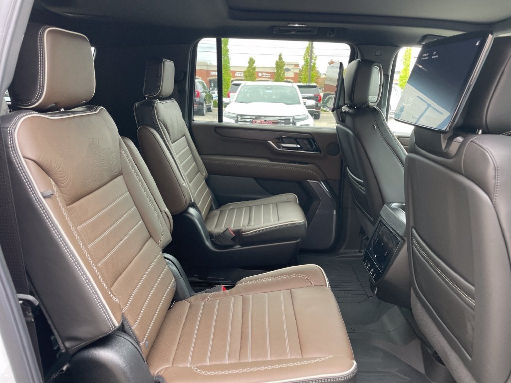 2027 GMC Yukon XL Denali Ultimate