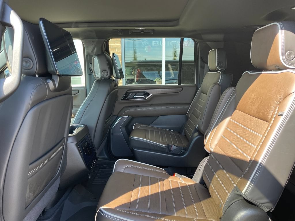 2026 GMC Yukon XL Denali Ultimate - Photo 28