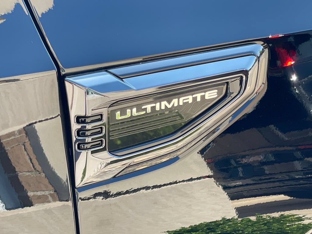 2026 GMC Yukon XL Denali Ultimate - Photo 32