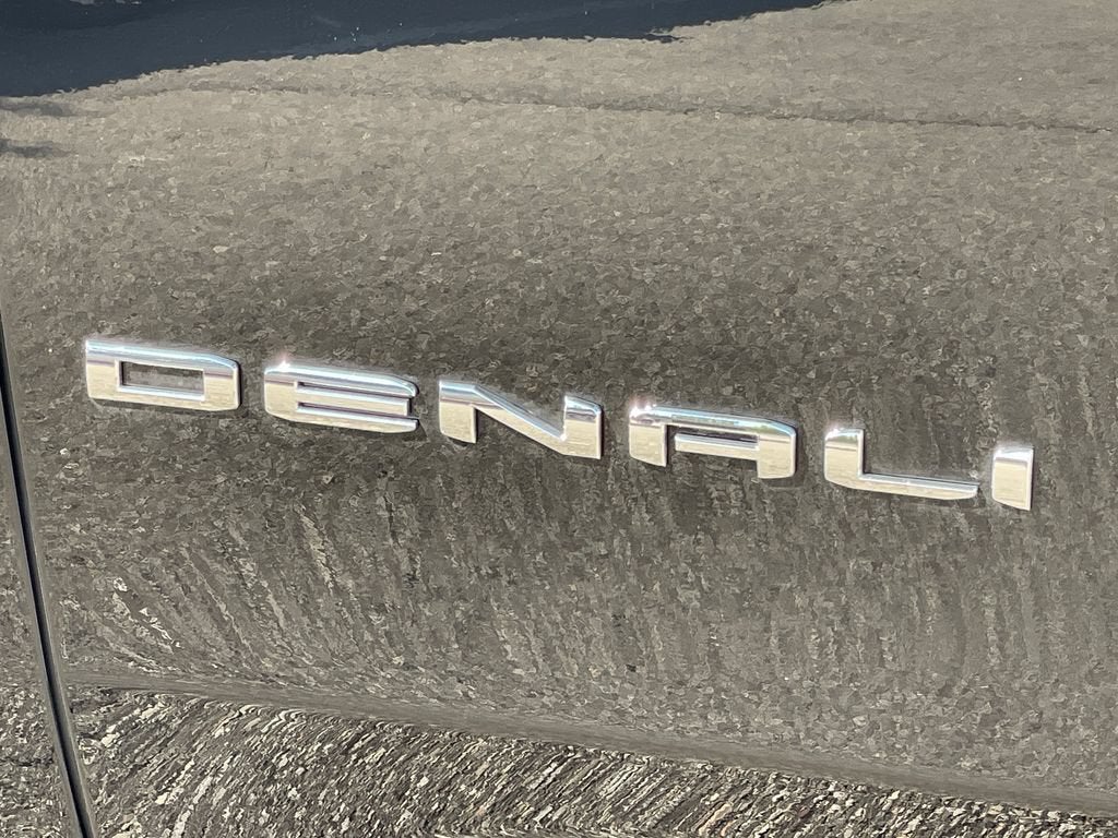 2026 GMC Yukon XL Denali Ultimate - Photo 33