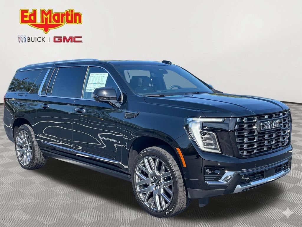 2026 GMC Yukon XL Denali Ultimate - Photo 8