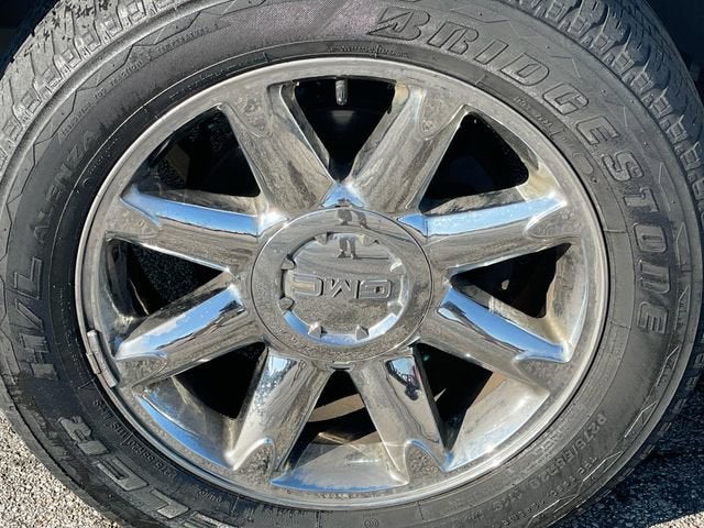 2013 GMC Yukon XL Denali