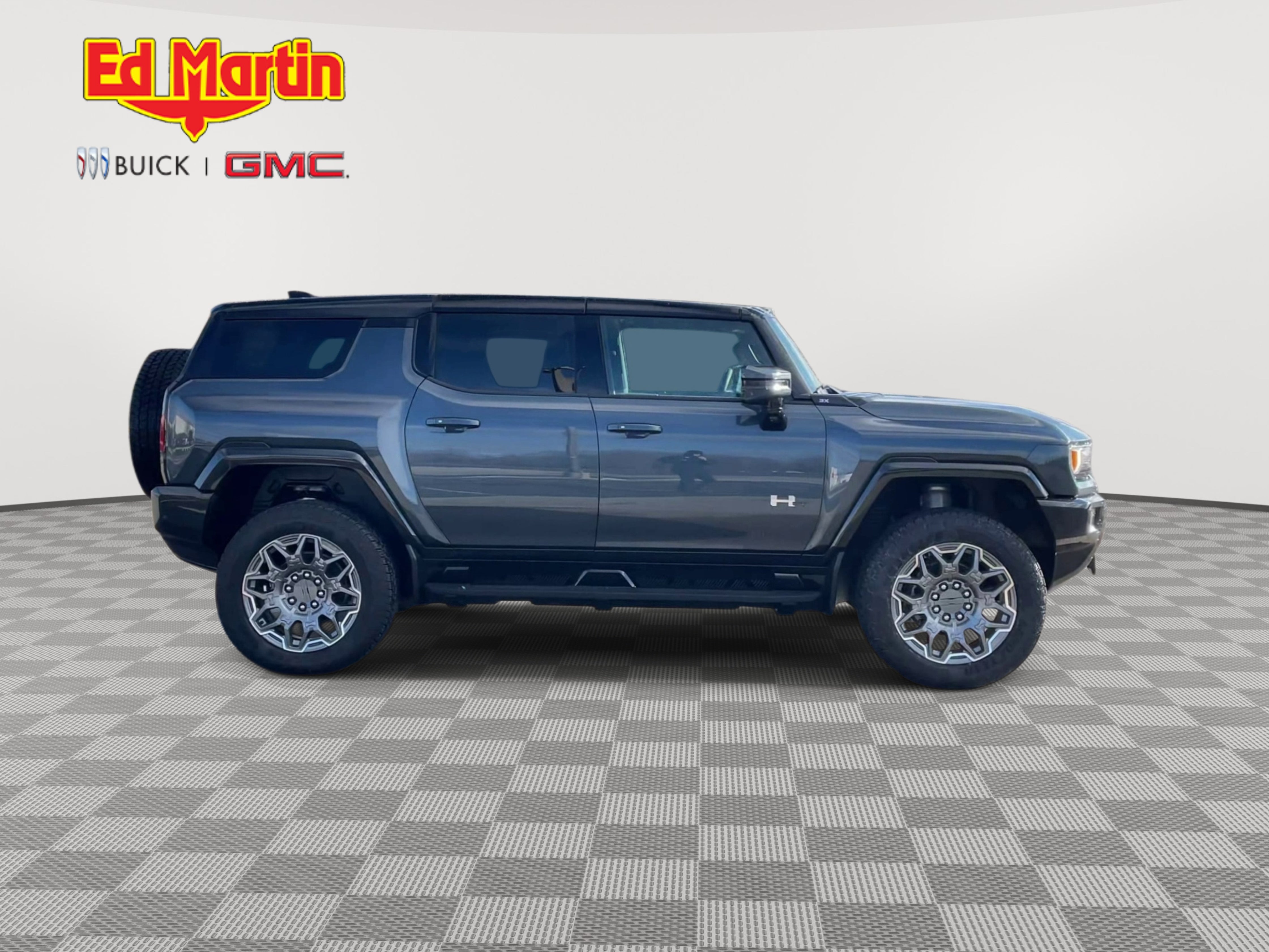 2025 GMC HUMMER EV SUV 3X
