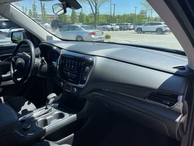 2021 Chevrolet Traverse LT Cloth