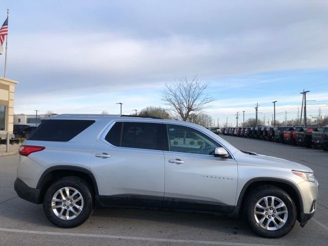 2018 Chevrolet Traverse LT Cloth