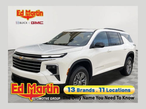 2025 Chevrolet Traverse LT