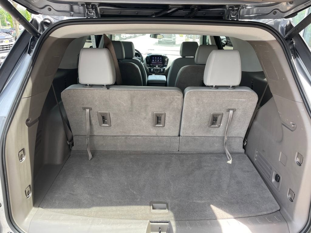 2021 Chevrolet Traverse LT Leather