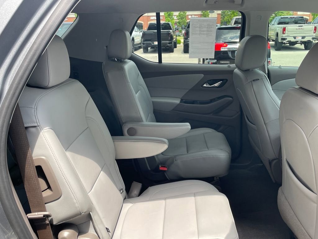 2021 Chevrolet Traverse LT Leather