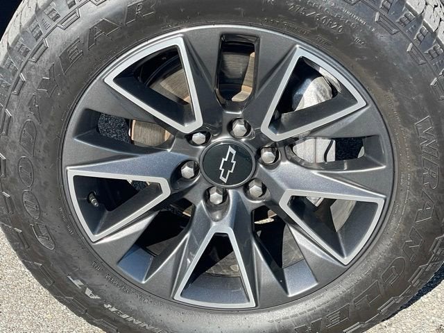 2021 Chevrolet Suburban Z71