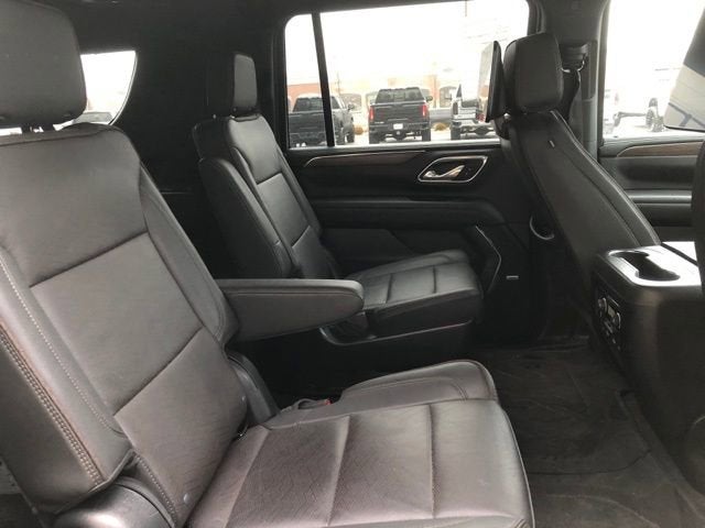 2023 Chevrolet Suburban High Country