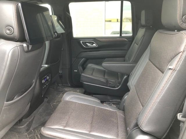 2023 Chevrolet Suburban High Country