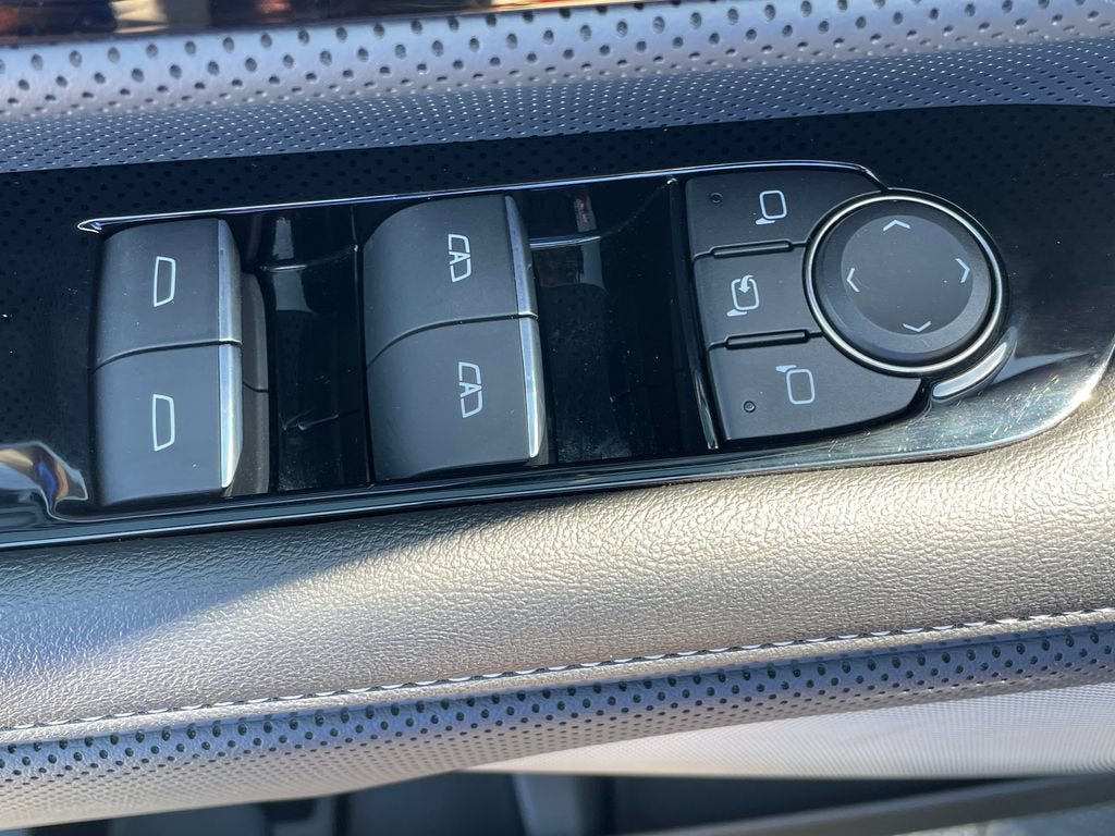 2024 GMC Sierra EV Denali Edition 1