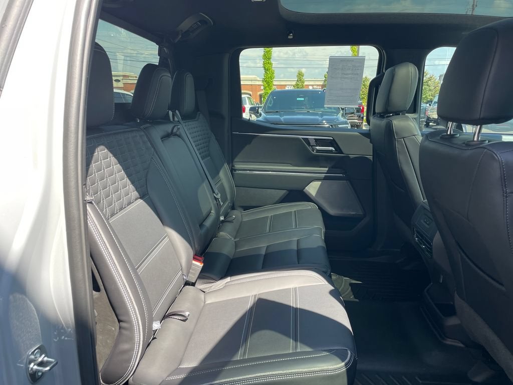 2024 GMC Sierra EV Denali Edition 1