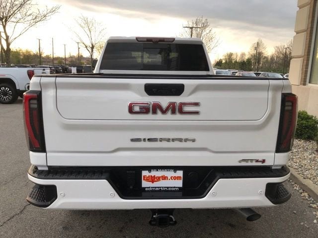 2024 GMC Sierra 2500 HD AT4