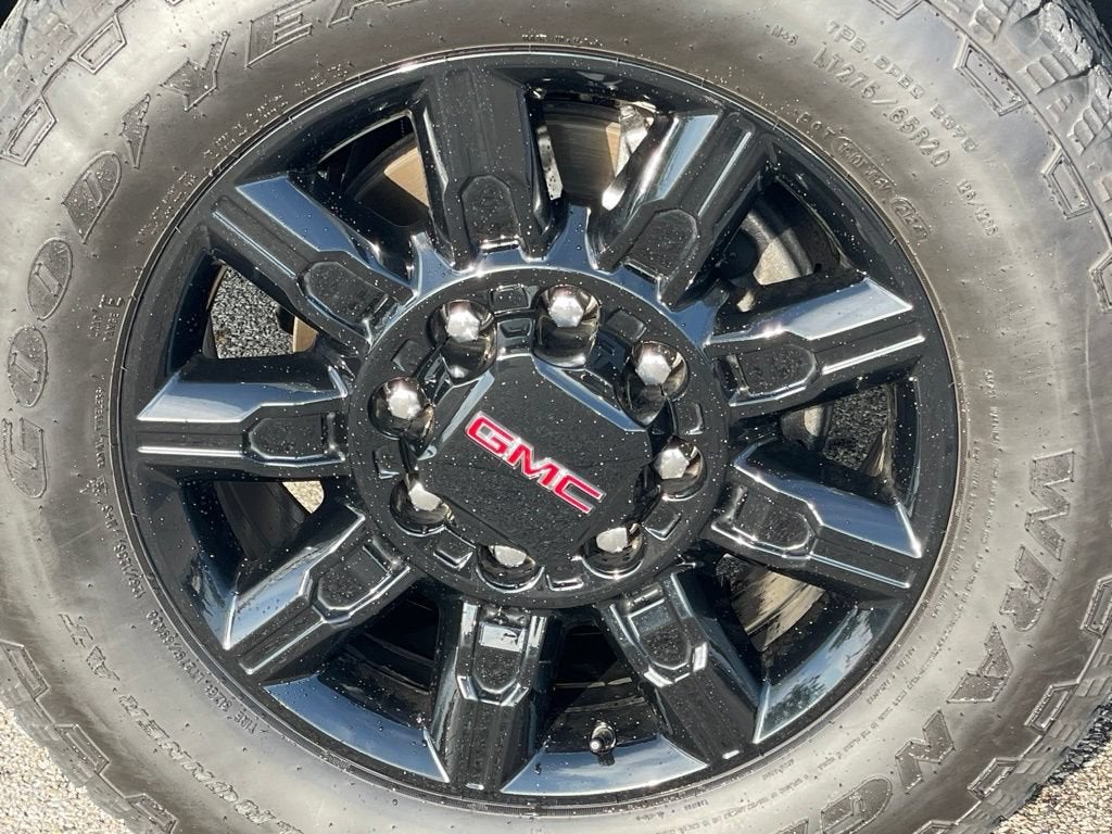 2024 GMC Sierra 2500 HD AT4