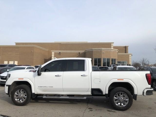 2024 GMC Sierra 3500 HD Denali