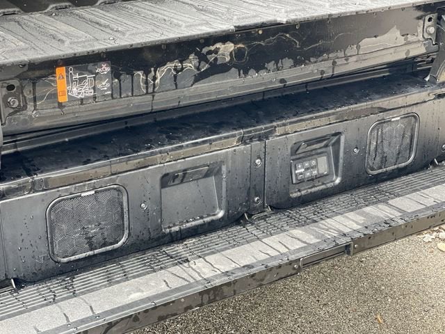 2024 GMC Sierra 3500 HD Denali Ultimate