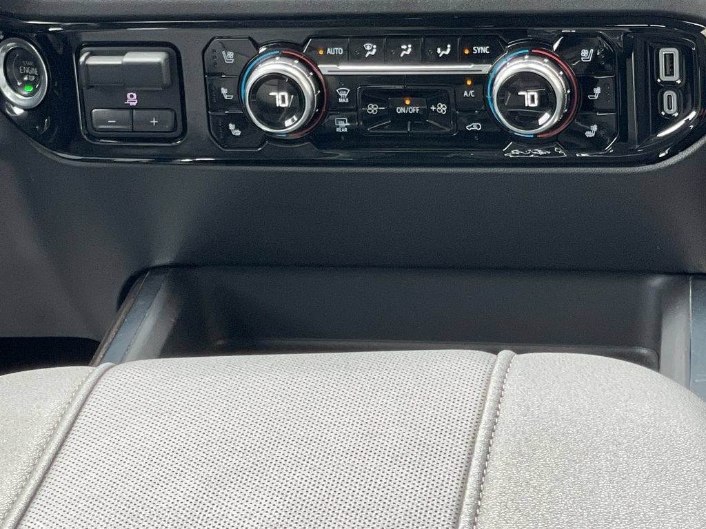 2025 GMC Sierra 2500 HD SLT