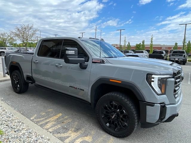2025 GMC Sierra 2500 HD AT4