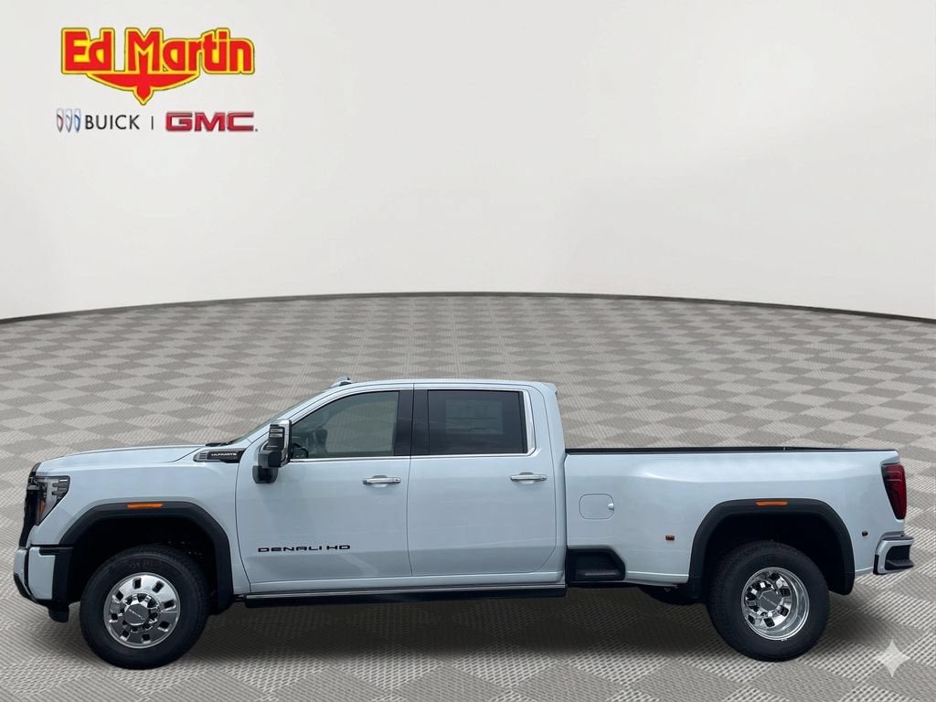 2026 GMC Sierra 3500 HD Denali Ultimate DRW