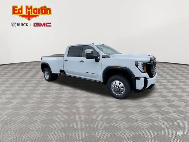 2026 GMC Sierra 3500 HD Denali Ultimate DRW
