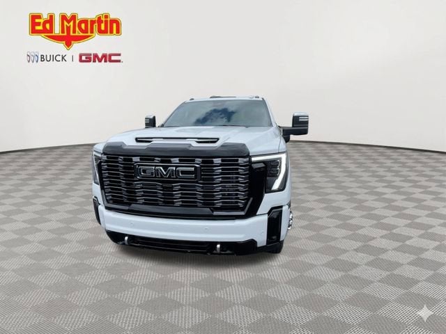 2026 GMC Sierra 3500 HD Denali Ultimate DRW