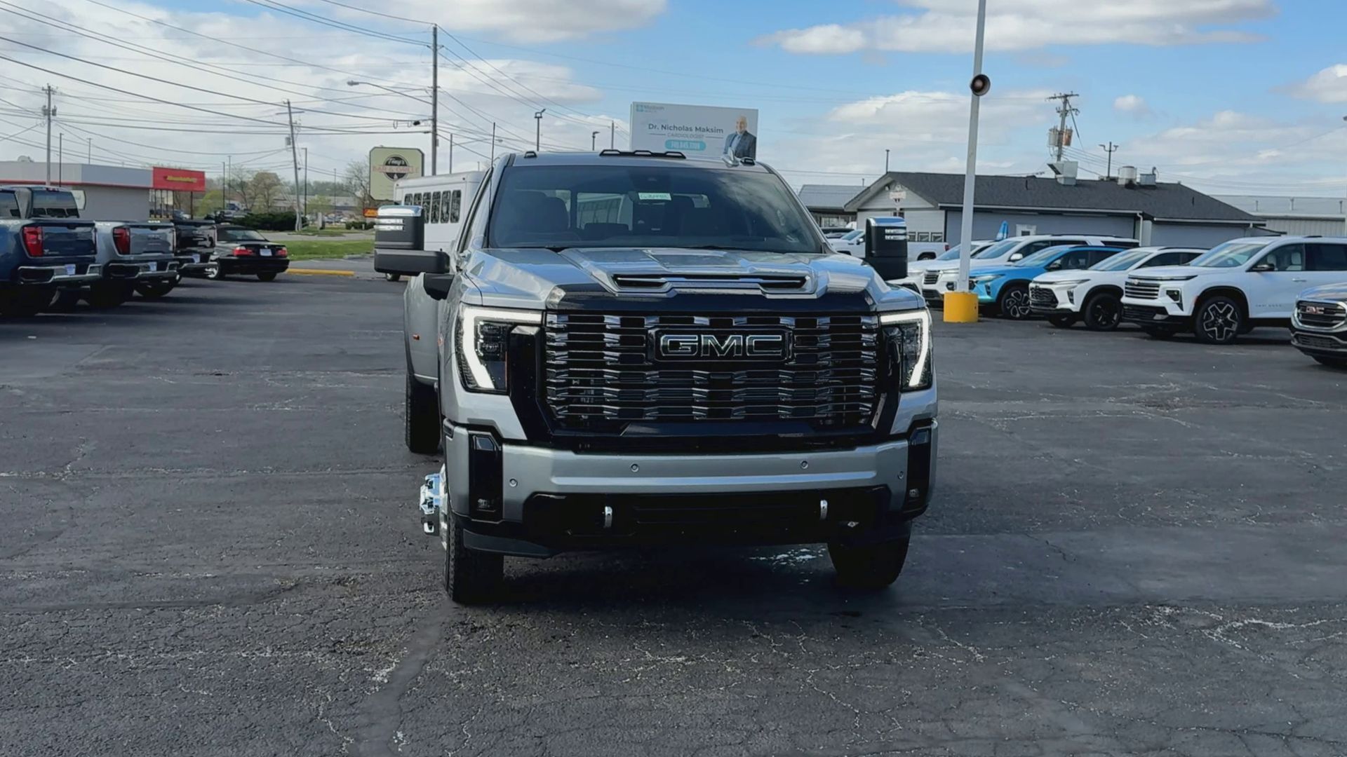 2026 GMC Sierra 3500 HD Denali Ultimate DRW