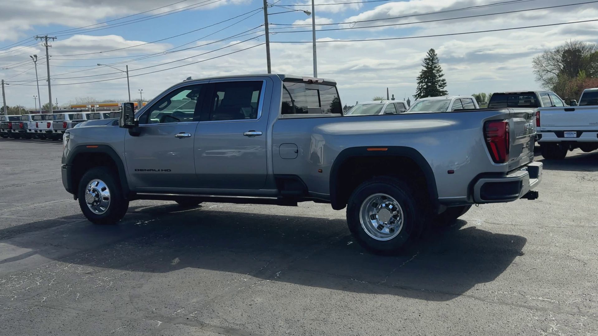 2026 GMC Sierra 3500 HD Denali Ultimate DRW