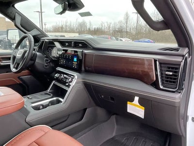 2026 GMC Sierra 3500 HD Denali Ultimate DRW