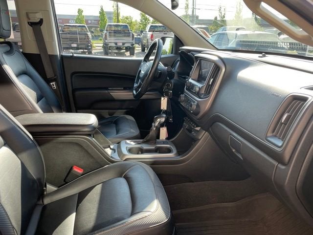 2022 GMC Canyon AT4 - Leather