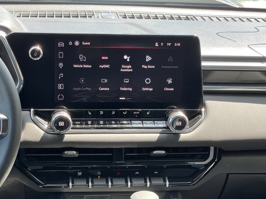 2026 GMC Canyon Elevation